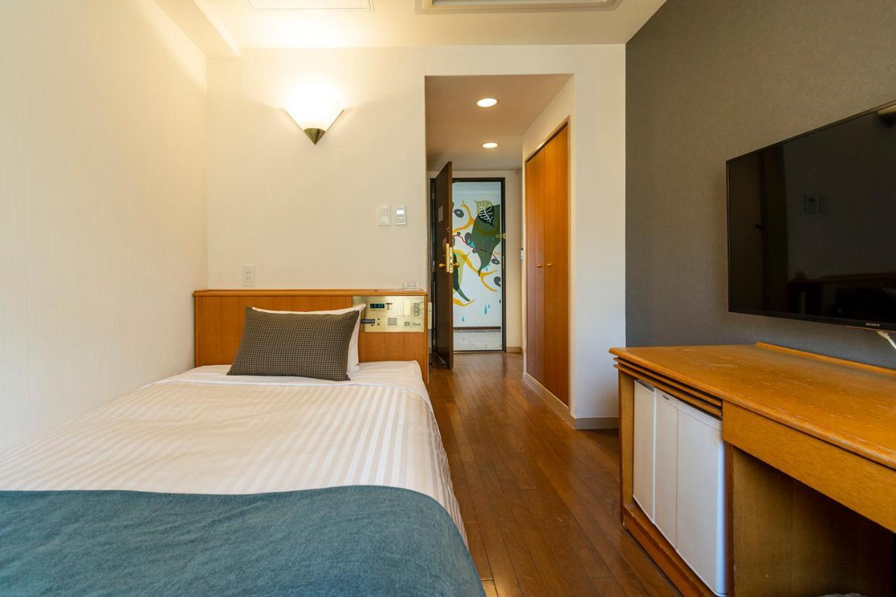Hotel Toms Tokyo Eksteriør bilde