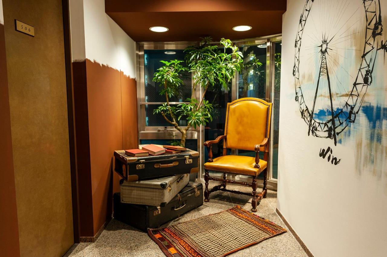 Hotel Toms Tokyo Eksteriør bilde